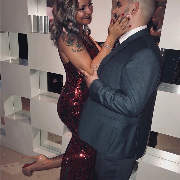 Meet your Posher, Kaitlyn - Picture 2 of 2